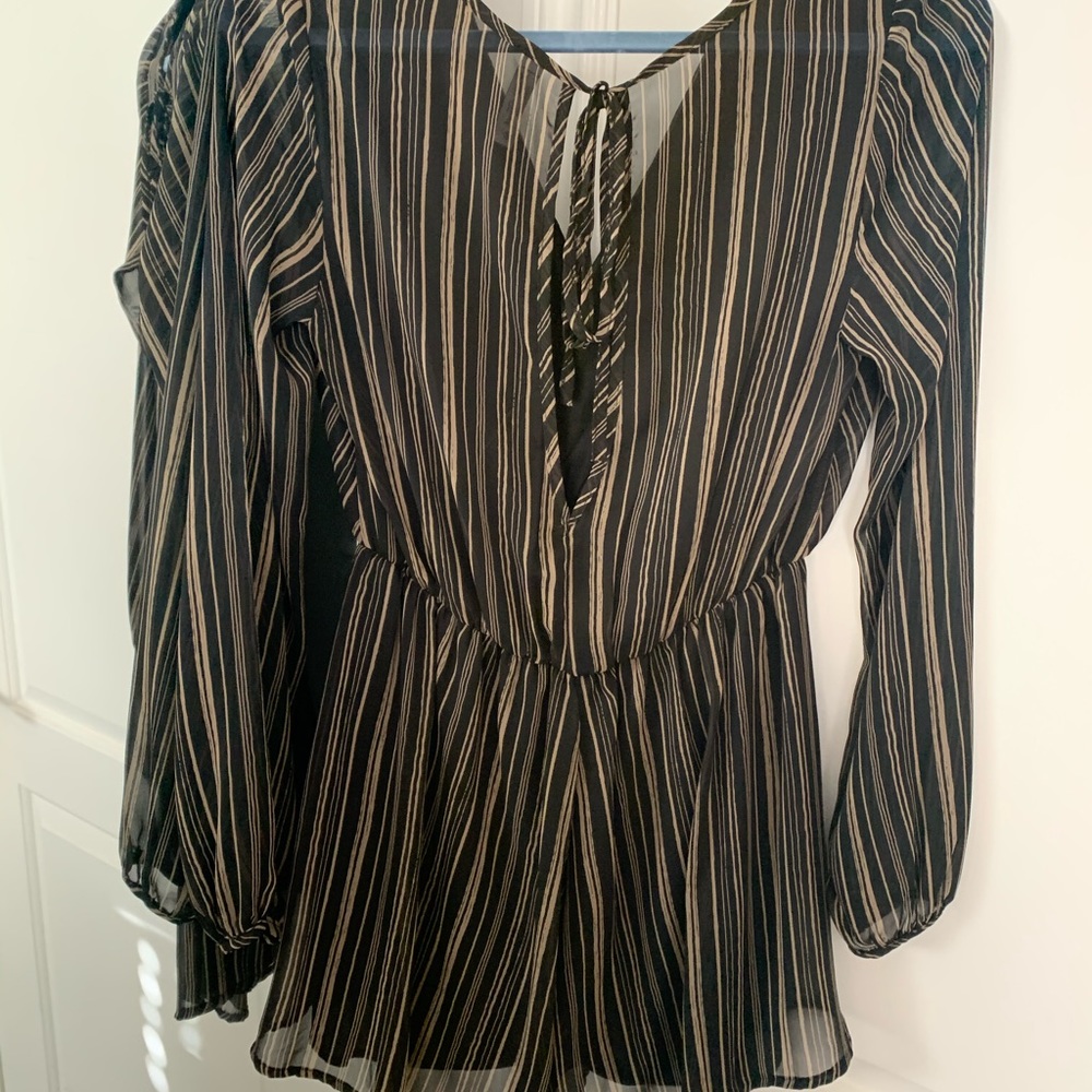 romper - Picture 3 of 4